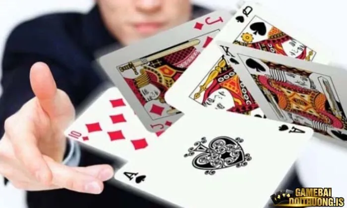 Trong game bài Tiến lên miền Bắc việc ghi nhớ các lá bài là một yếu tố rất quan trọng